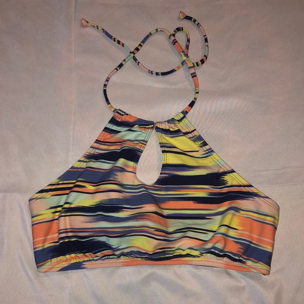 Bikini top
